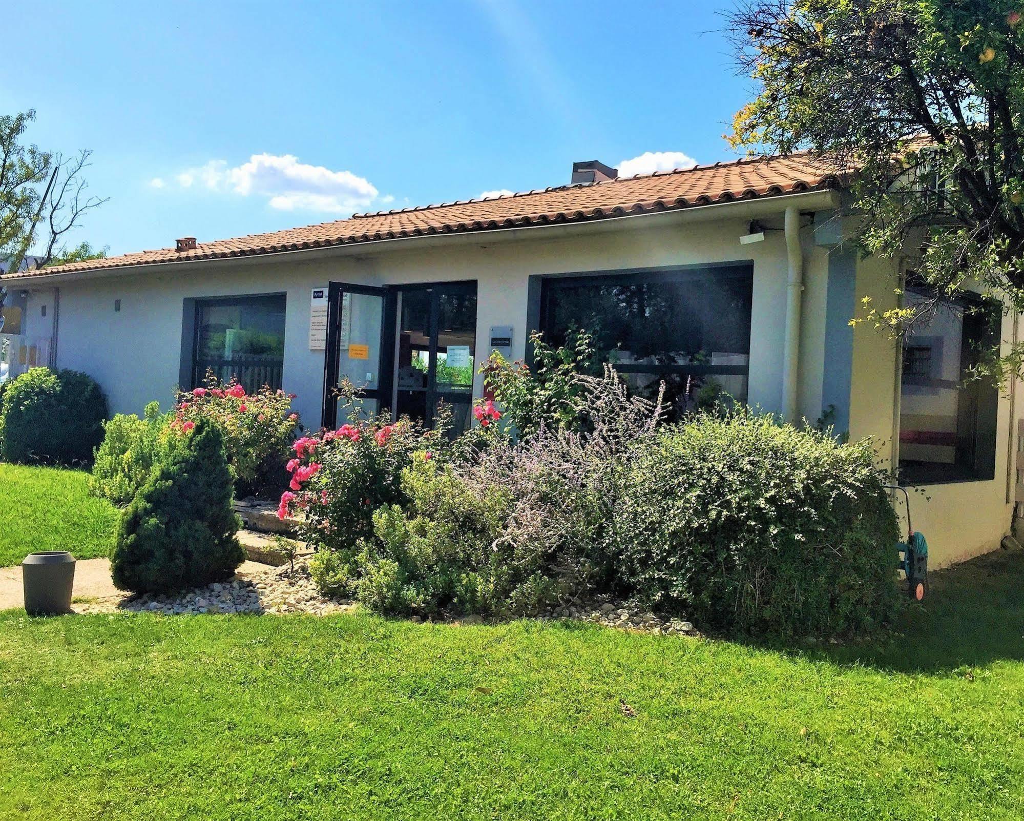 Hotel Kyriad Cap Sud Avinyon Dış mekan fotoğraf