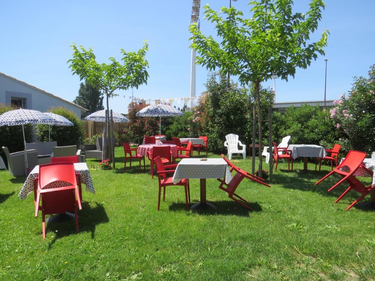 Hotel Kyriad Cap Sud Avinyon Dış mekan fotoğraf
